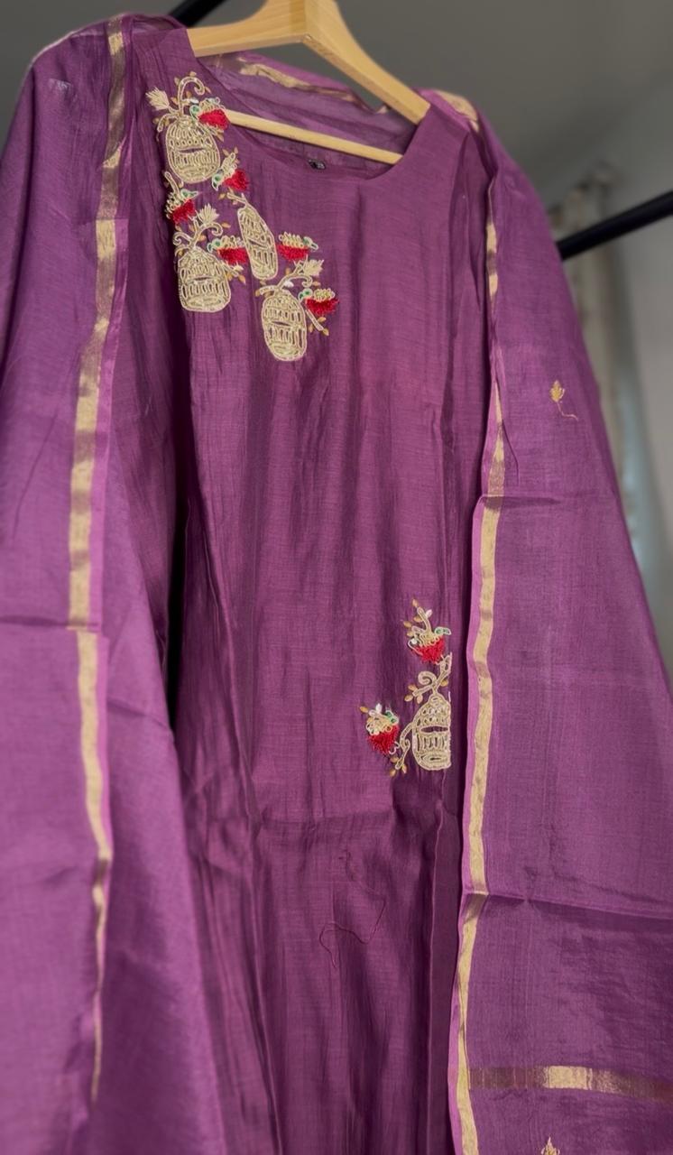 Rangrez Amora – Pure Banarasi Mul Chanderi A-Line Three Piece Suit