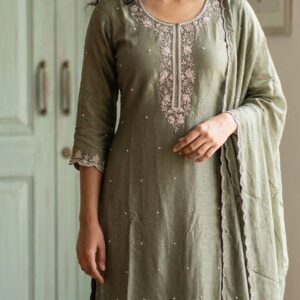 Pure Chinnon three-piece suit with sharara pants