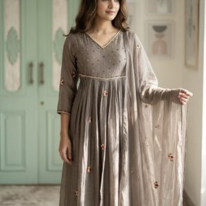 β¨ Sapota Glow β Pure Benarasi Mul Chanderi Anarkali Set β¨