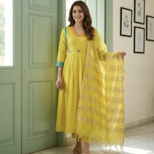 💛 Sunshine in a suit! 💛