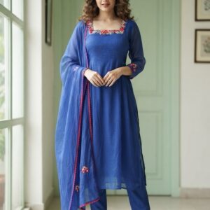 💙 Timeless elegance in Royal Blue! 💙